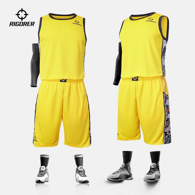 basketball black yellow jersey